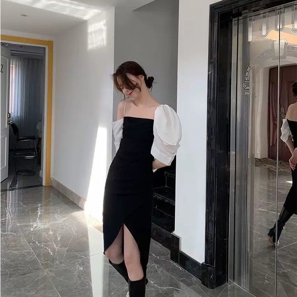 Fitted Black Dress with Statement Sleeves - Picture 2 of 5